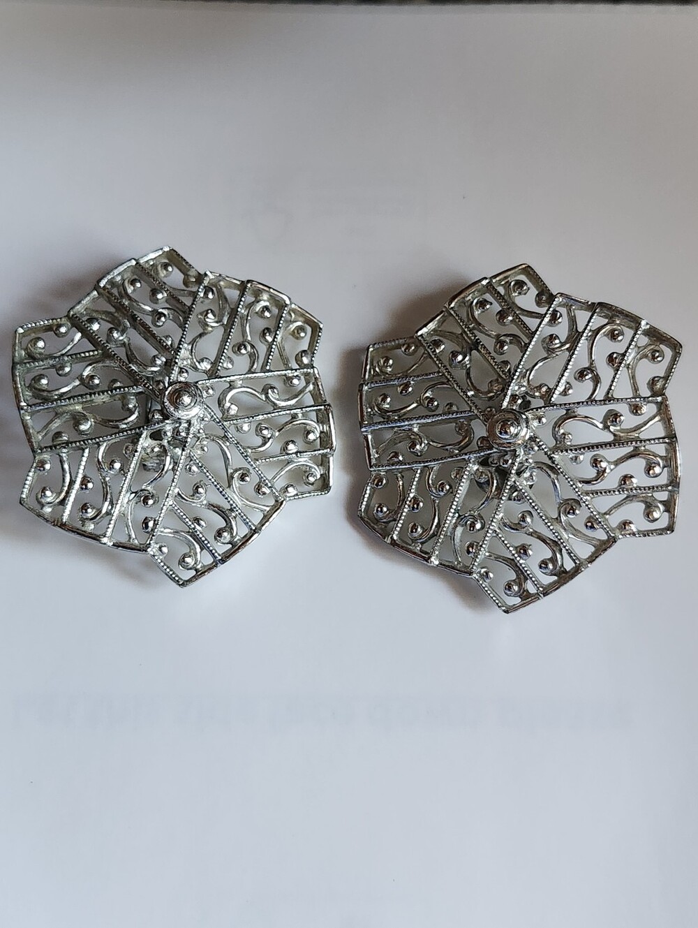 Vtg Sarah Coventry "Lady Of Spain" Silver Tone Filigree Clip-On Earrings